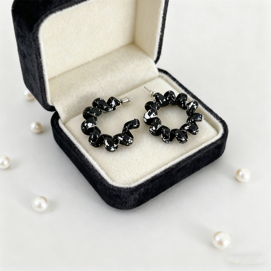 Black&White Earrings-1485
