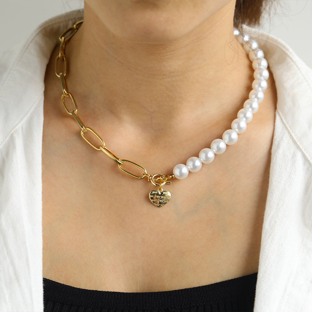 Fashion Simple Pearl Heart-shaped English Letter Necklace
