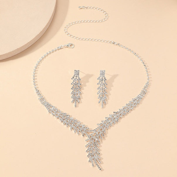 Fashion Claw Chain Rhinestone Necklace Earring Bracelet Set